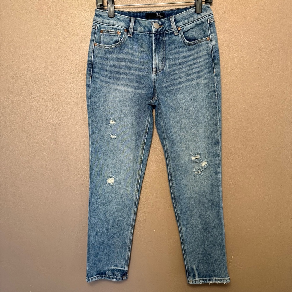 1822 Denim Classic High Rise Women’s Blue Jeans Size 4 Distressed Stretch Boho